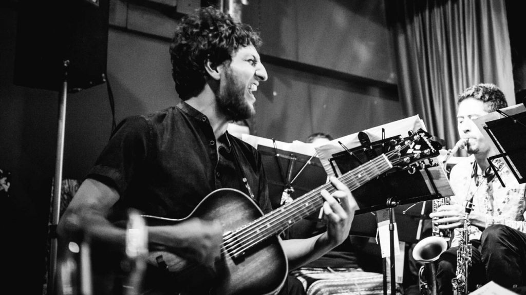 Cayengue puede ser disfrutado a través de Bandcamp.