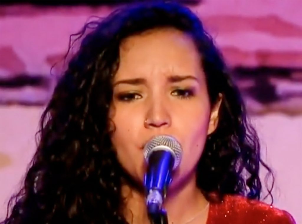 Con Simisol ganó el Premio Briceño y Añez al mejor dueto vocal del Festival Mono Núñez.