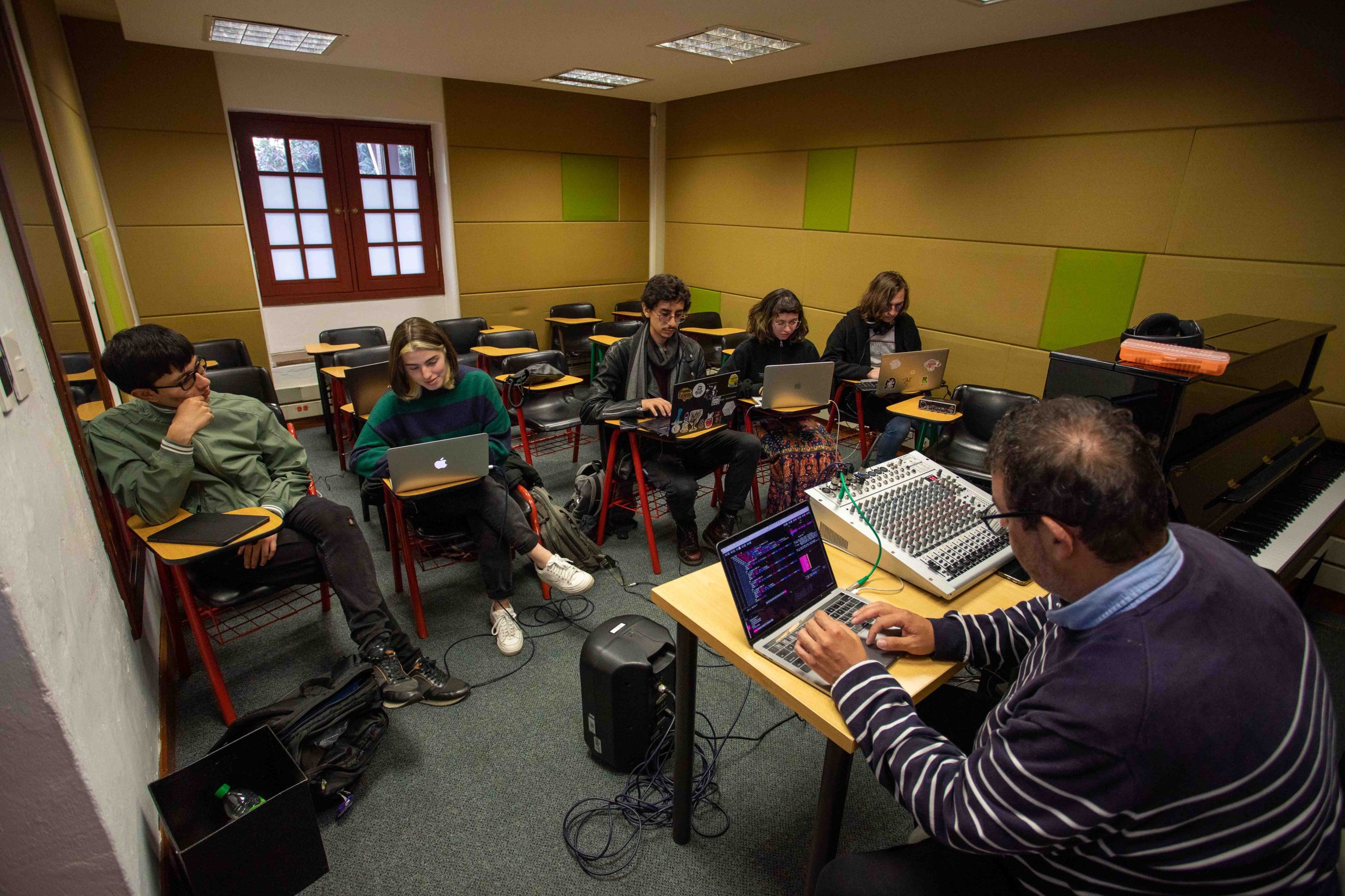 Ensamble de computadores-4