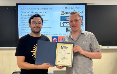 Arturo Angarita, egresado del Pregrado en Música, ganador del Gold Award en la AES Europa 2024