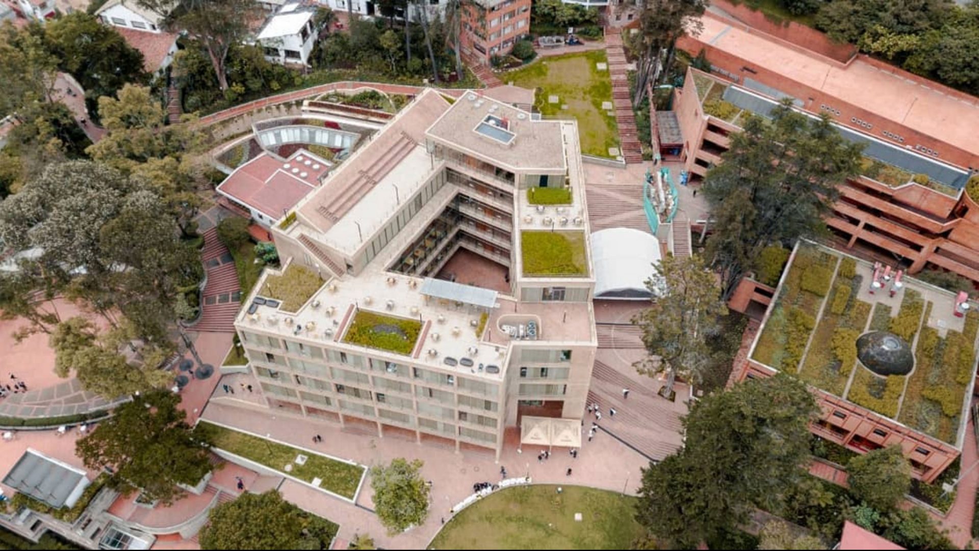 Convocatoria docente: Escritor en Residencia