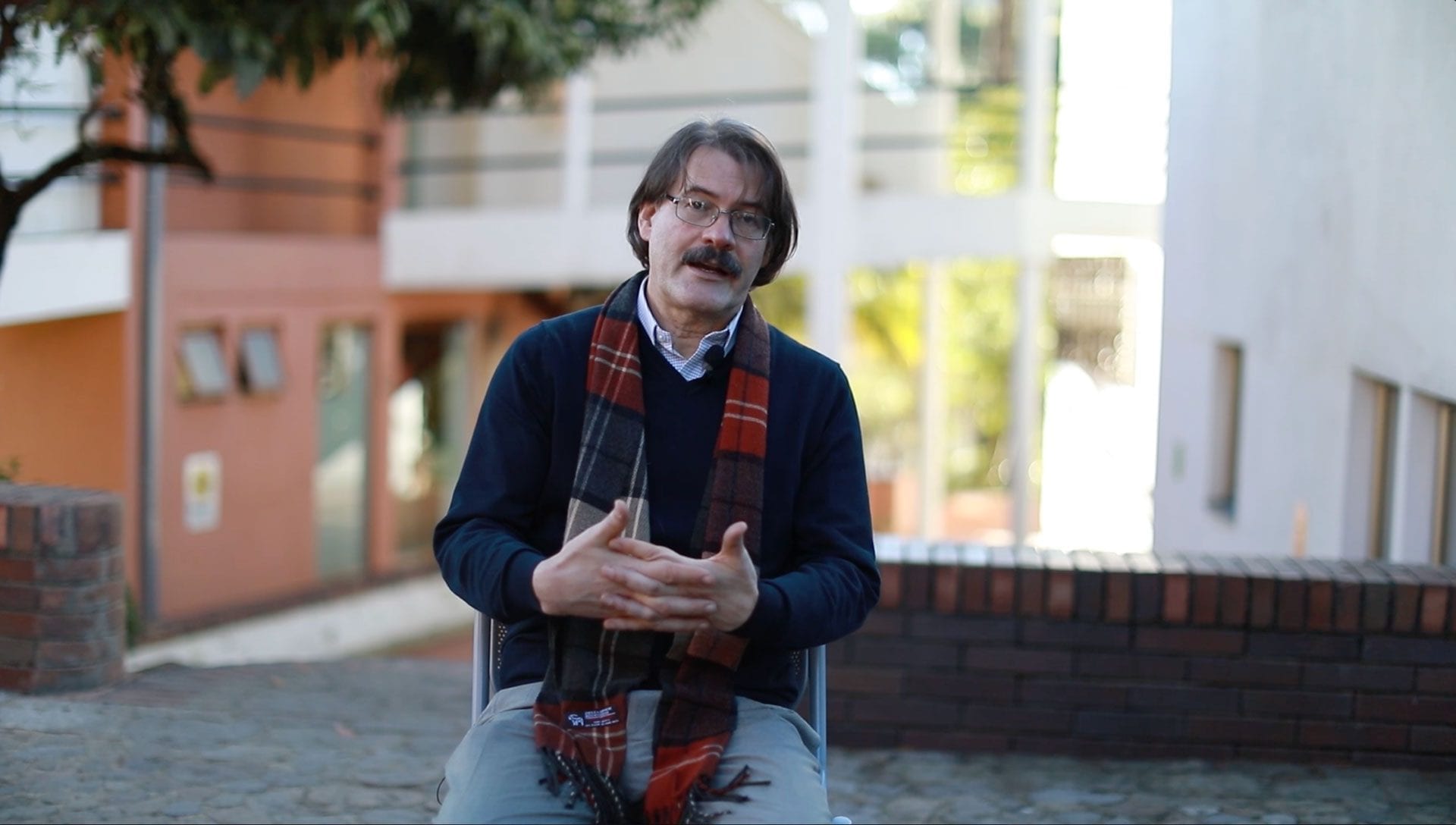 Tenor e intérprete de laúd, trabaja con el perfil sonoro de las iglesias coloniales.
