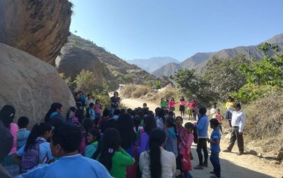 Dibujando en el territorio andino, proyecto de investigación “Arte rupestre del Rio Loco, Perú”