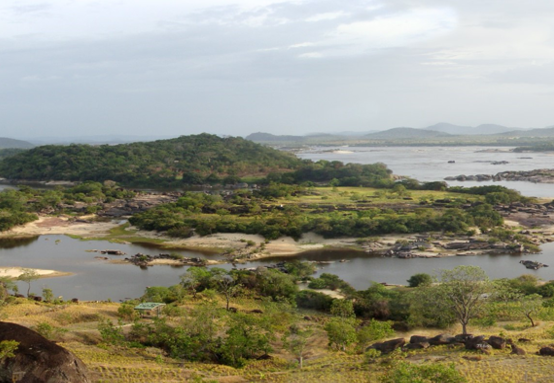 Ancient potters of the Orinoco: New insights on precolonial technologies and interaction spheresin the Atures Rapids, Venezuela (100BC-AD1500)