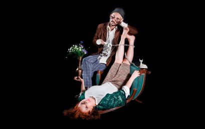 Nuestra egresada Juliana Morales dirige la obra Solo Mía en el teatro La Maldita Vanidad