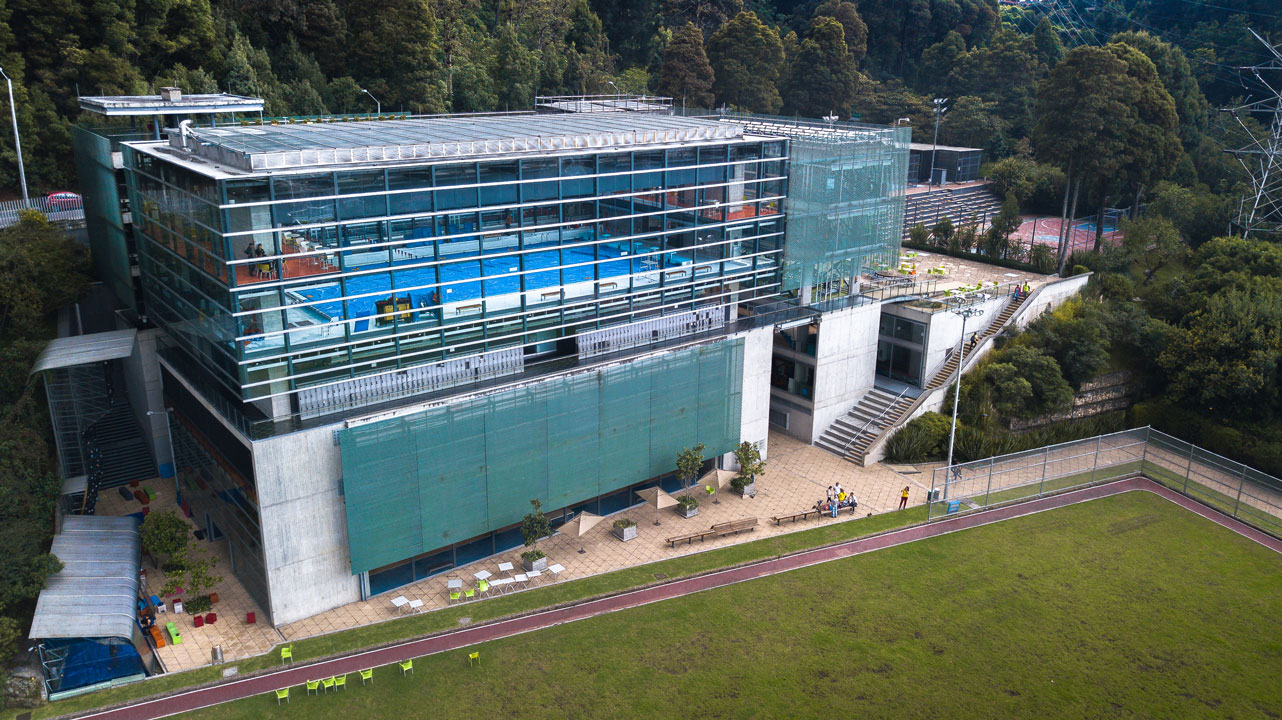 Información de interés sobre la Universidad de los Andes y sus servicios para los estudiantes de pregrado que ingresan en el primer semestre de 2023