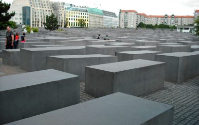 ¿Se pueden diseñar la memoria o el olvido colectivos? Semillero: viaje de estudio Alemania – curso de verano 2022