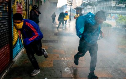 ¿Cómo cubrir una protesta? Una charla con Federico Ríos