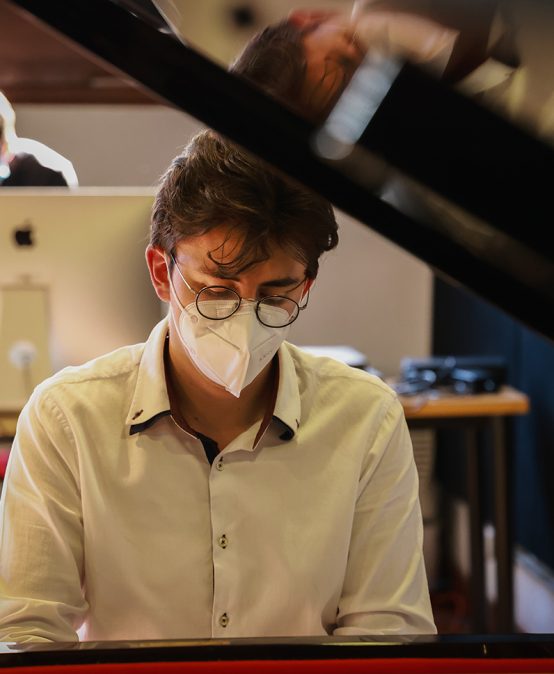 Recital de mitad de carrera: Juan Camilo Rojas, piano