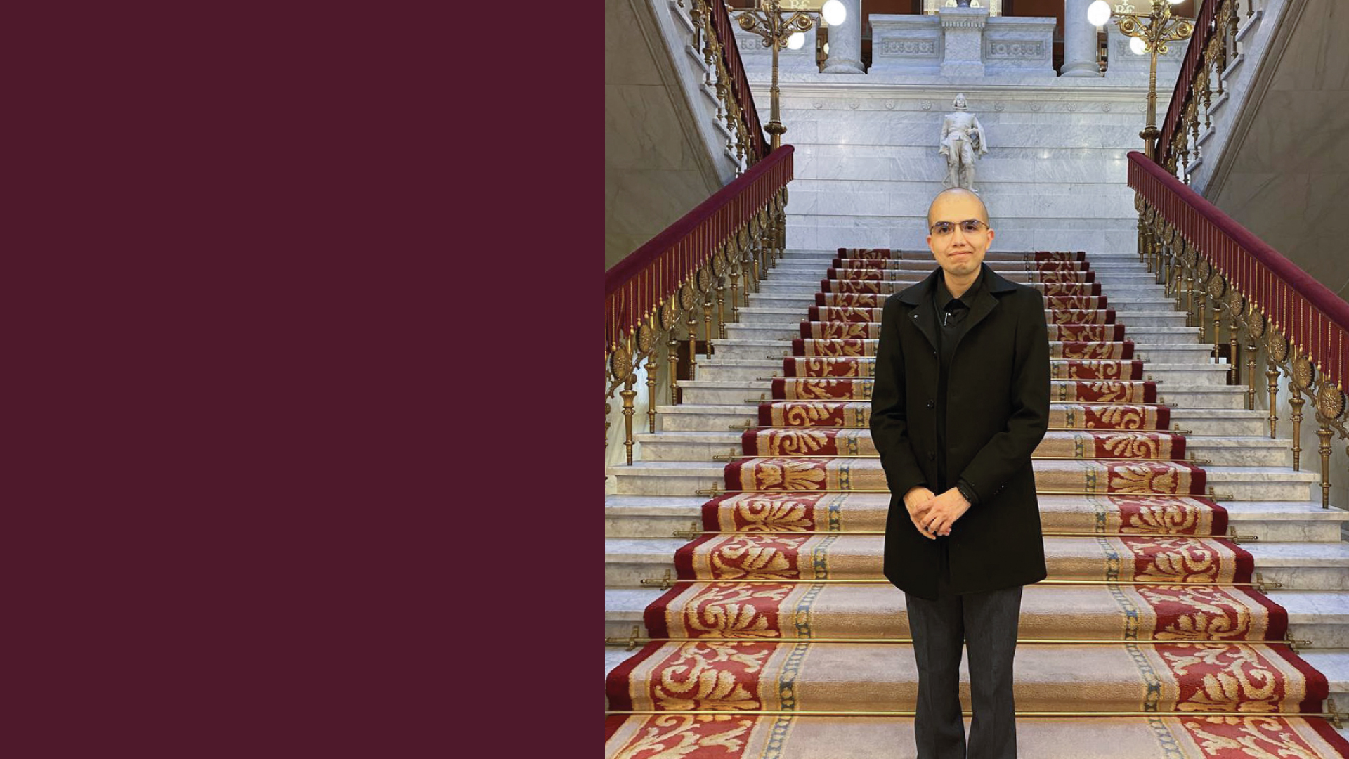 Carlos Manuel Varón, egresado de la Maestría en Humanidades Digitales, ganó una beca para estudiar en la Real Academia Española